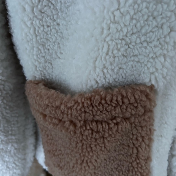 Cozy Kids Sherpa Jacket - White and Brown Thread & Supply - Picture 6 of 9